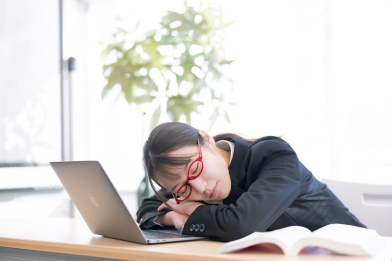睡眠障害のある方が安定して長く働くためのポイント